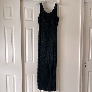 Vintage Adrianna Papell Black All Beaded evening dress Size 8